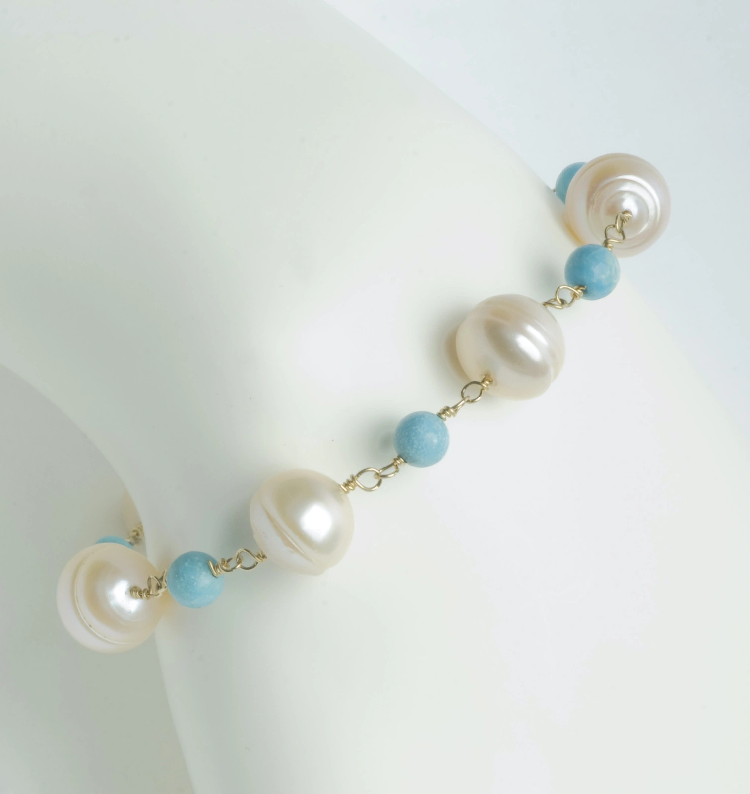 Freshwater pearl and small turquoise bead bracelet